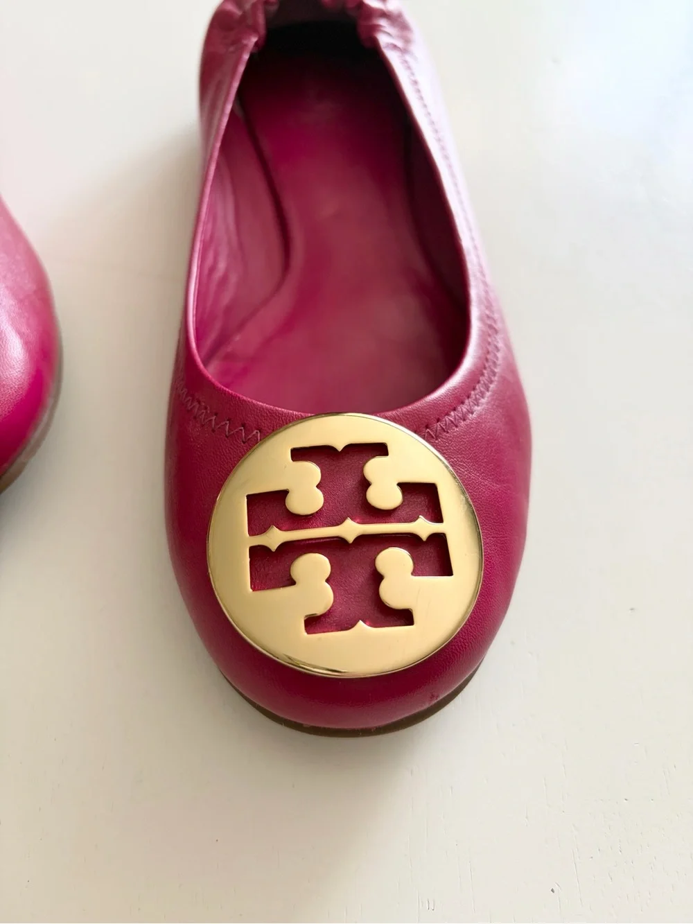 Tory Burch Pink Leather Reva Ballet Flats with Gold Logo Medallions Size 7